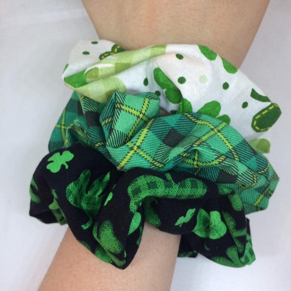 St. Patrick's Day Scrunchies / Shamrock, Green and White Scrunchie / St. Patrick's Day Hair Accessories for Girls