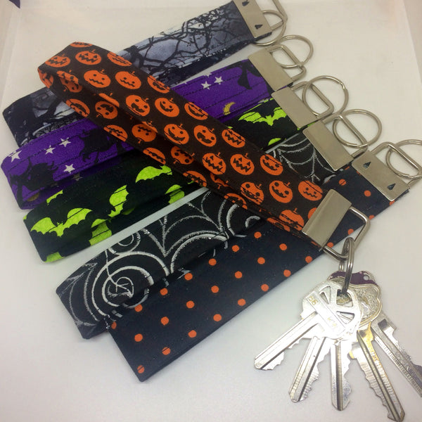 Halloween Key Fob Wristlet / Halloween Key Chain / 6 Halloween Designs